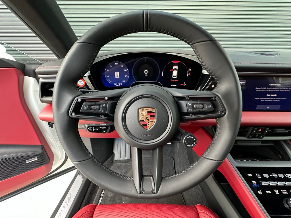 Thumbnail: 2026 Porsche Macan - 16