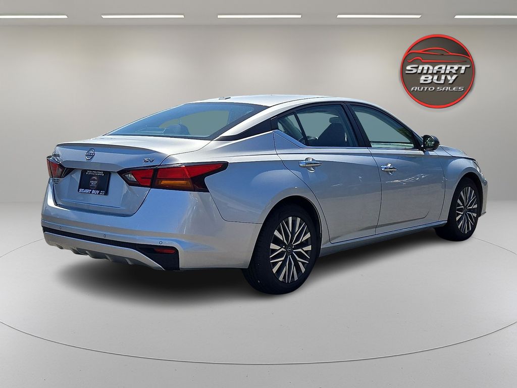 2024 Nissan Altima