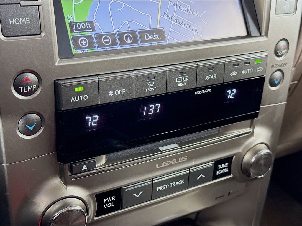 2017 Lexus GX 460 16