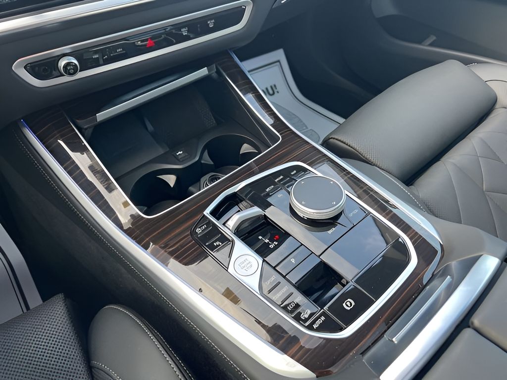 2025 BMW X5