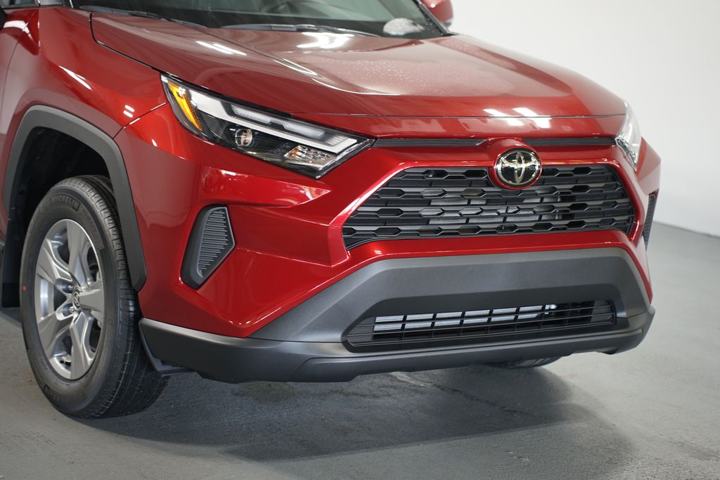 Thumbnail: 2025 Toyota RAV4 - 4