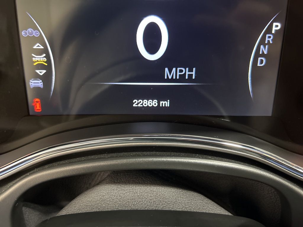 used 2021 Jeep Grand Cherokee car, priced at $29,411