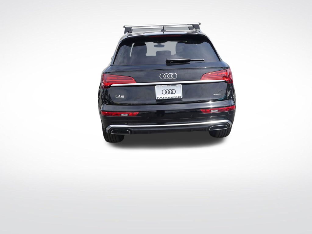 Thumbnail: 2023 Audi Q5 - 4