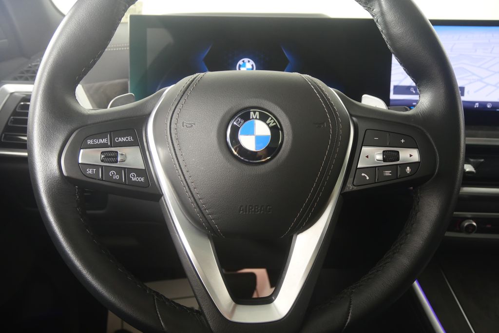 Thumbnail: 2026 BMW X5 - 18