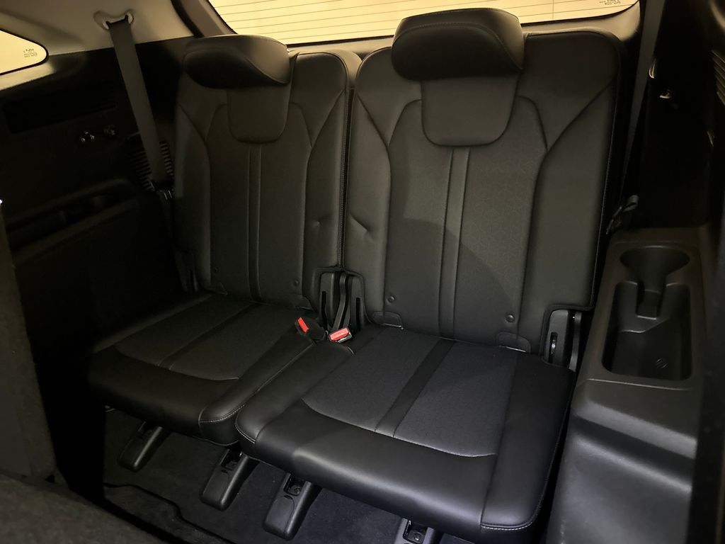 Certified Used 2022 Green Kia S image 33