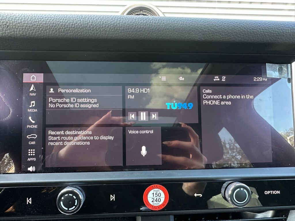 Thumbnail: 2026 Porsche Macan - 30