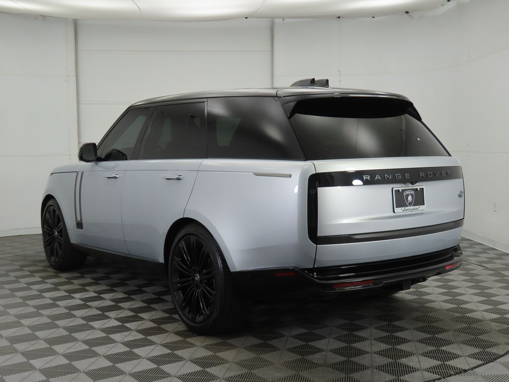 2023 Land Rover Range Rover SE 7