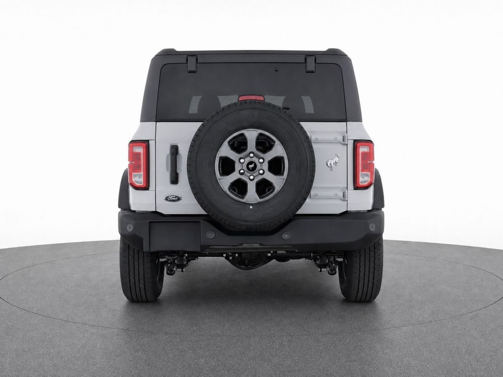 New 2026 Avalanche Gray Ford Big Bend® image 6