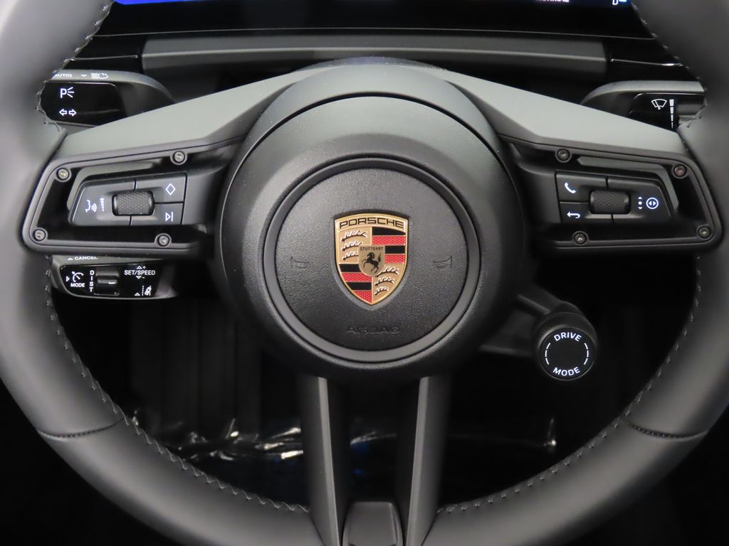 Thumbnail: 2025 Porsche Macan - 19