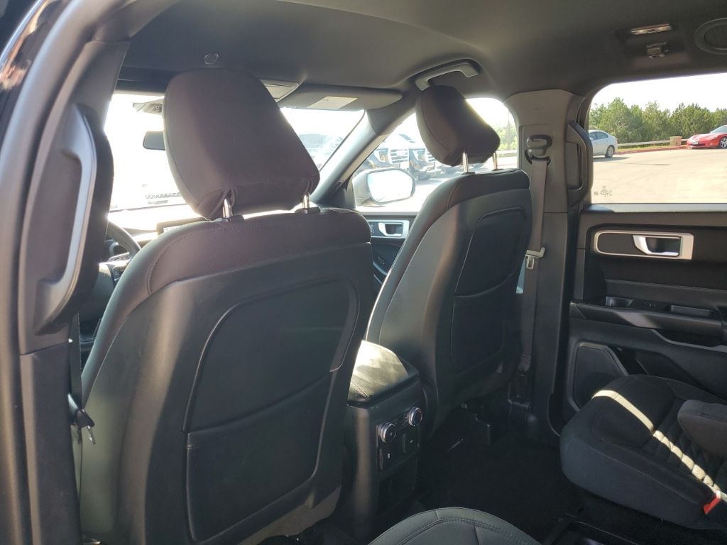 Used Car 2020 Ford Explorer  Xlt For Sale Under $25,000 In Austin, Texas