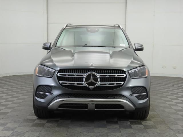 Thumbnail: 2025 Mercedes-Benz GLE - 2