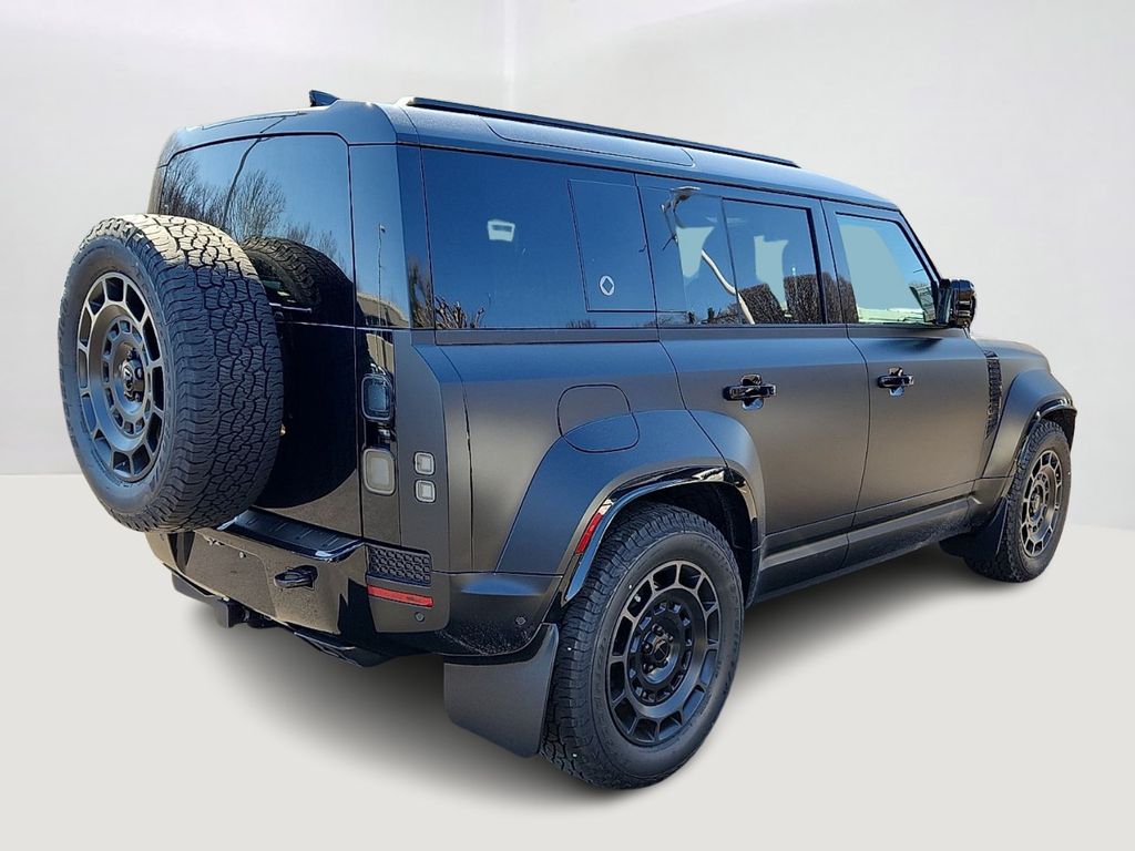 Thumbnail: 2026 Land Rover Defender - 3