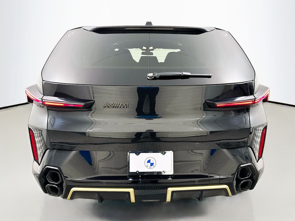 Thumbnail: 2023 BMW XM - 6