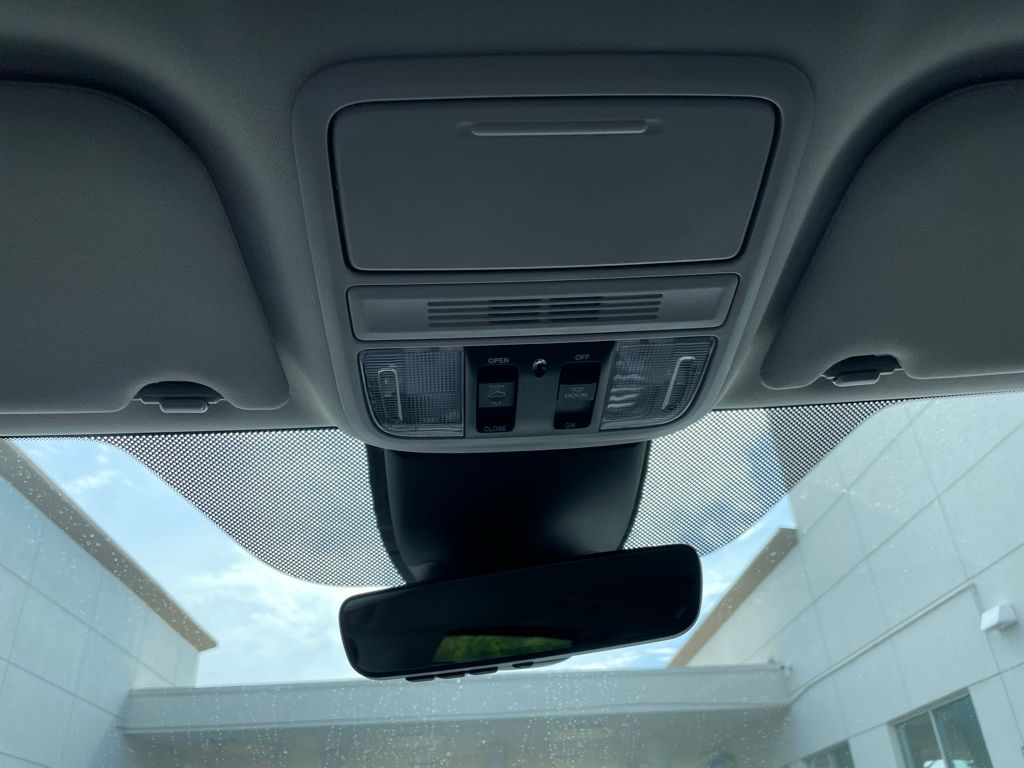Thumbnail: 2026 Honda Odyssey - 16