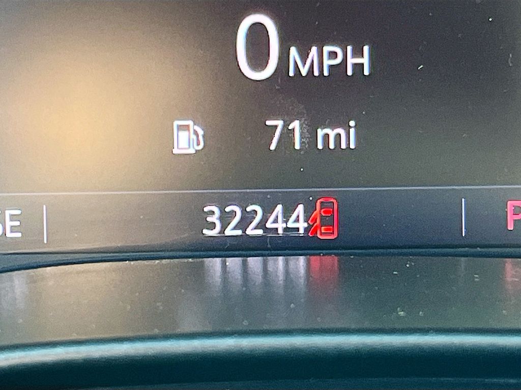 2020 GMC Canyon Denali - 11
