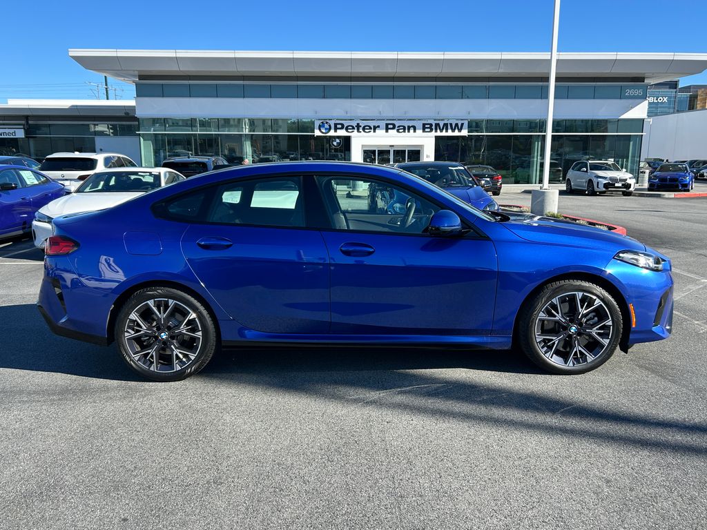 Thumbnail: 2025 BMW 2 Series - 6