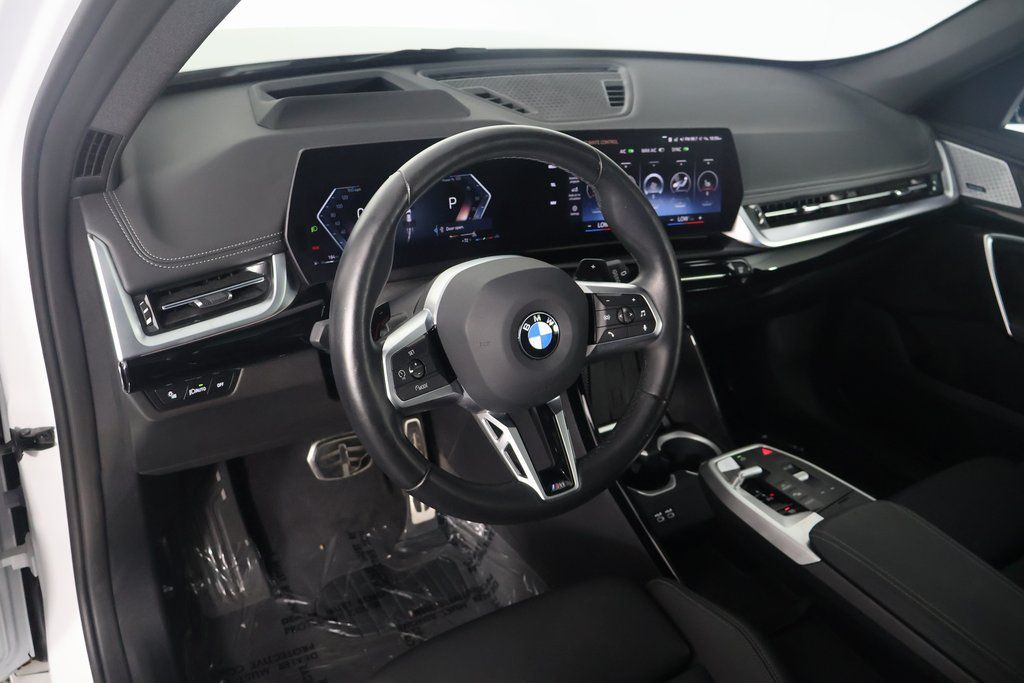 Thumbnail: 2023 BMW X1 - 7