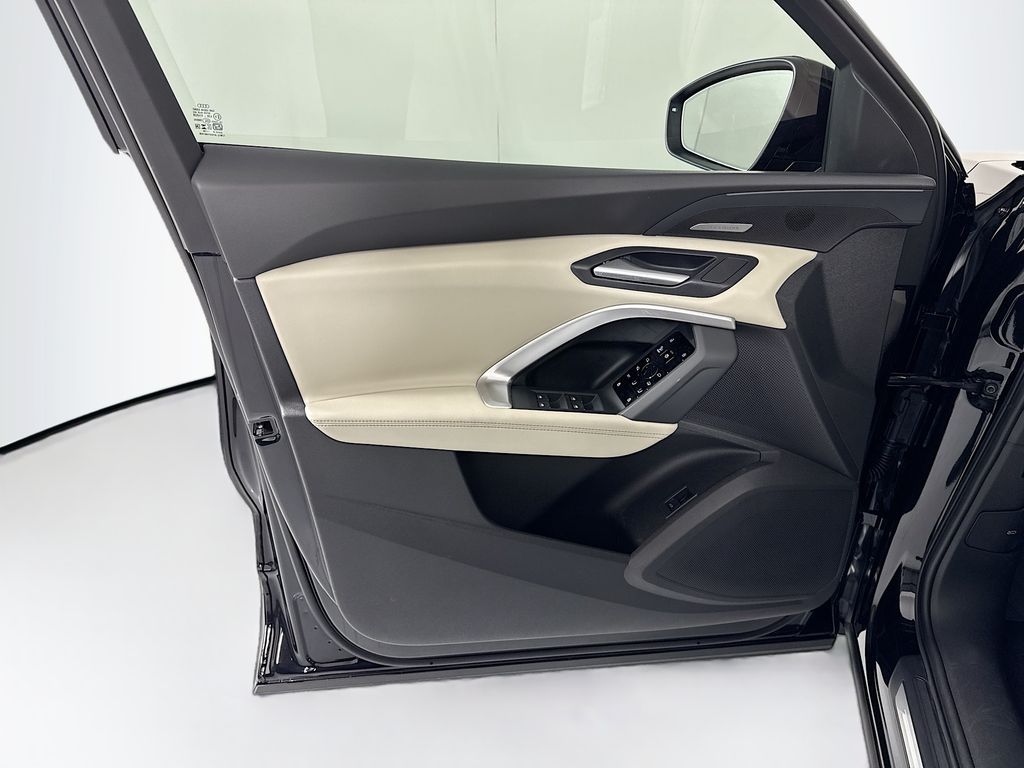 Thumbnail: 2026 Audi Q5 - 26