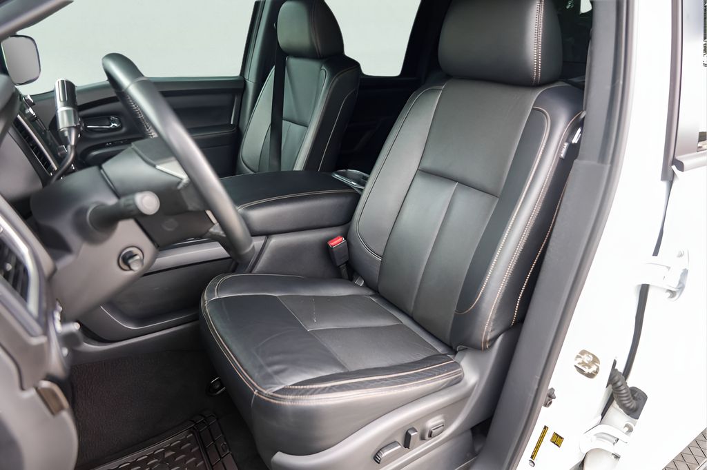 Used Car 2019 Nissan Titan  Sl For Sale Under $35,000 In Austin, Texas