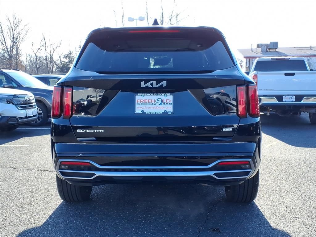 used 2023 Kia Sorento car, priced at $26,500