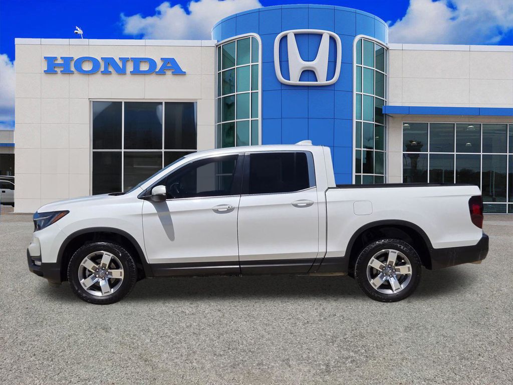 Used 2025 Honda Ridgeline Truck