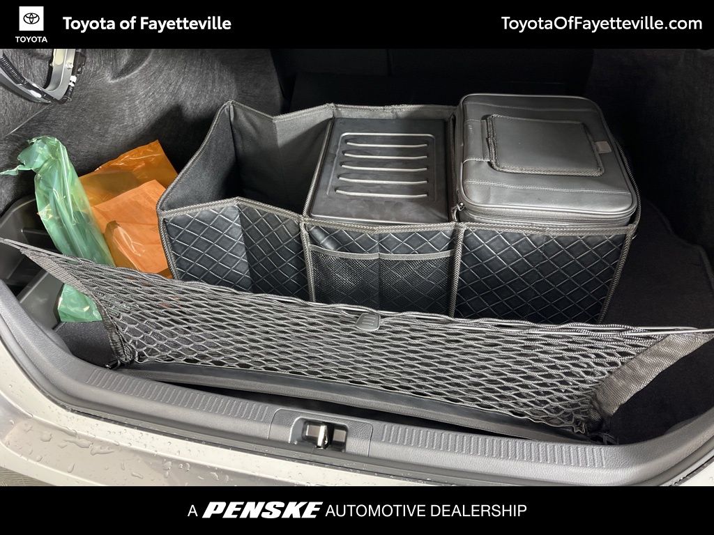 Thumbnail: 2026 Toyota Camry - 9