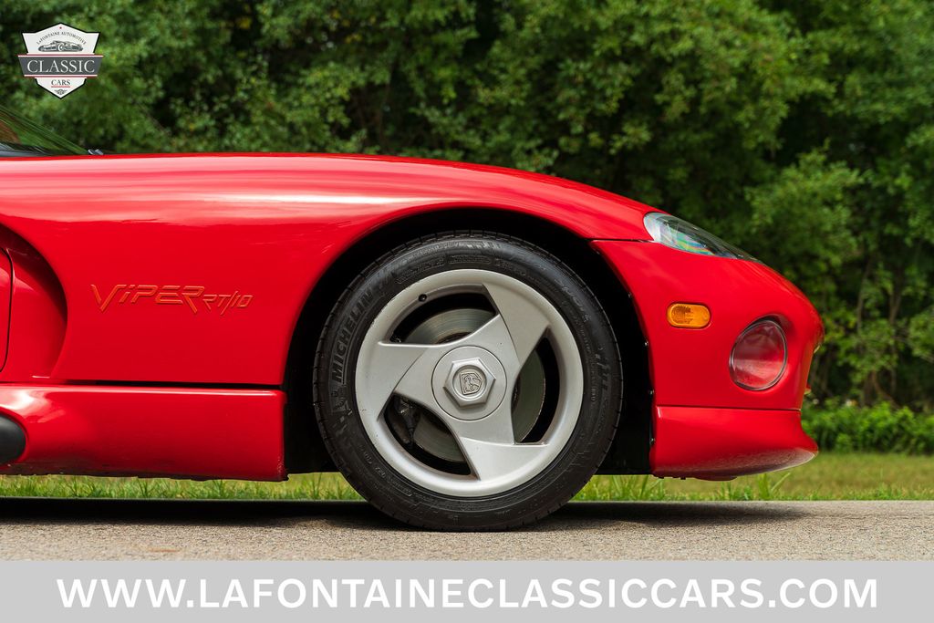 1992 Dodge Viper 104