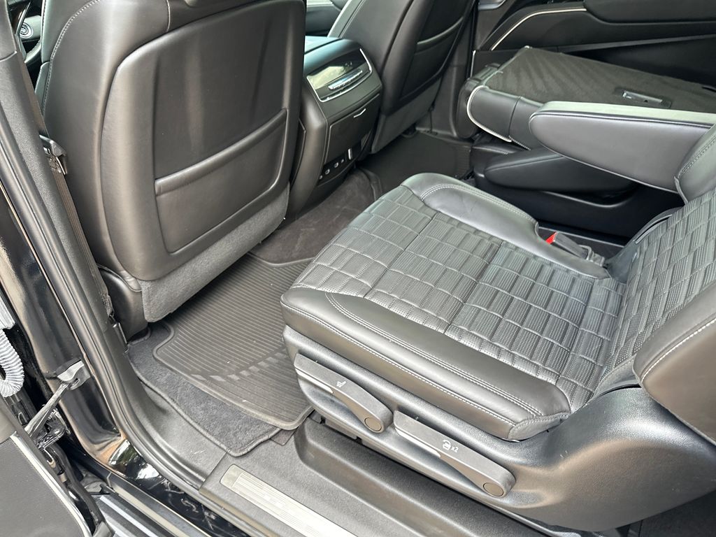 Used Car 2023 Cadillac Escalade Esv  Sport Platinum For Sale Under $90,000 In Austin, Texas