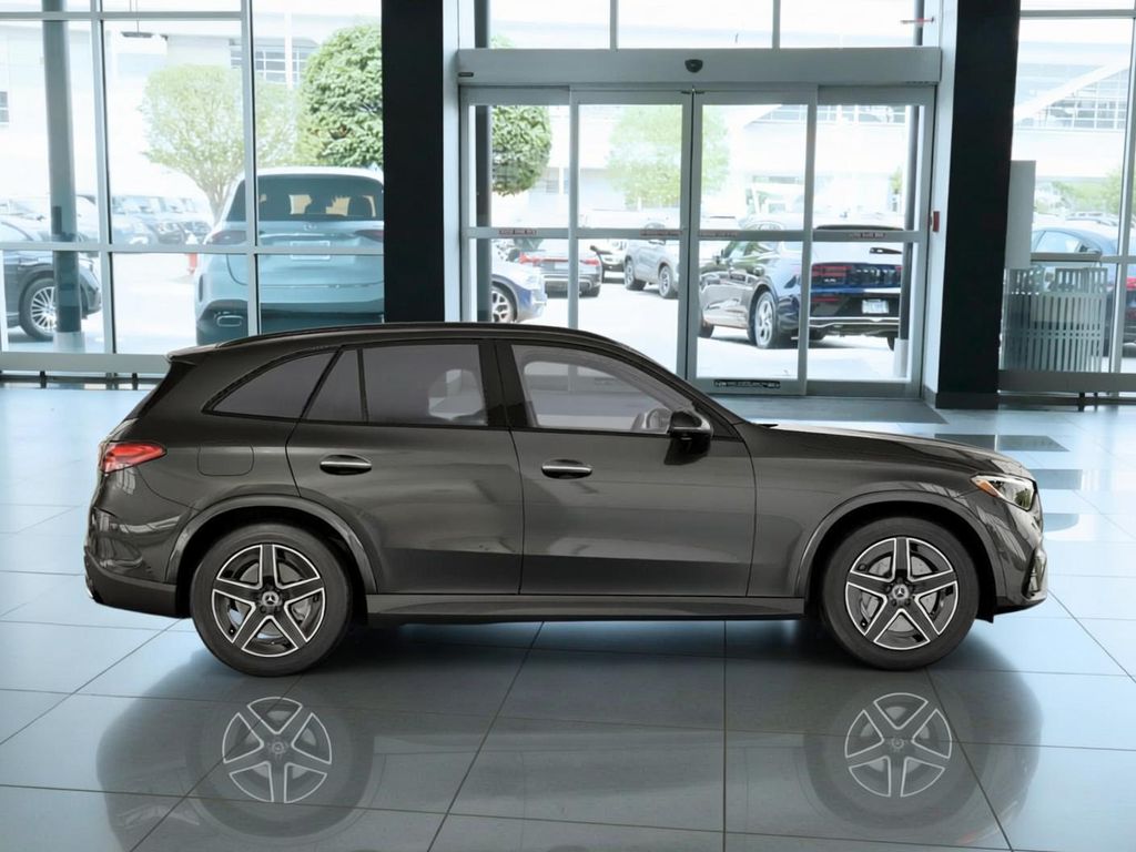 Thumbnail: 2026 Mercedes-Benz GLC - 2