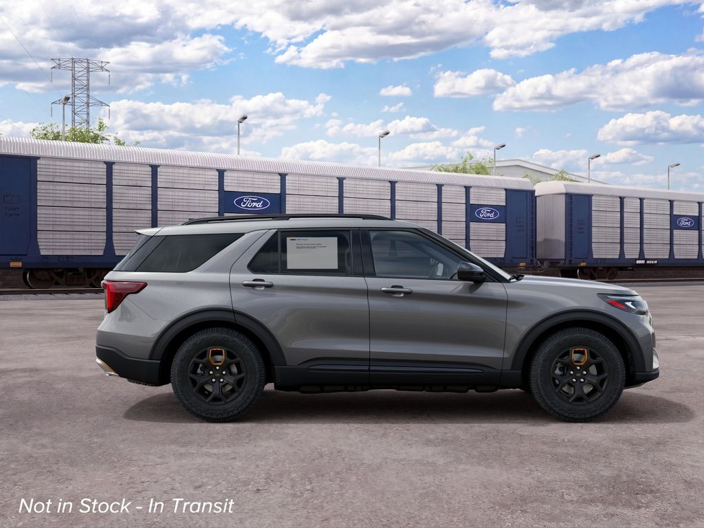 New 2027 Carbonized Gray Metallic Ford Tremor® image 5