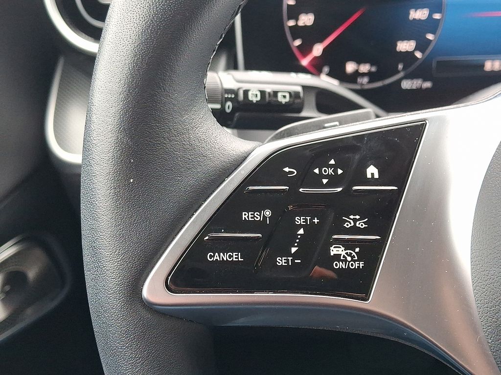 Thumbnail: 2024 Mercedes-Benz GLC - 21