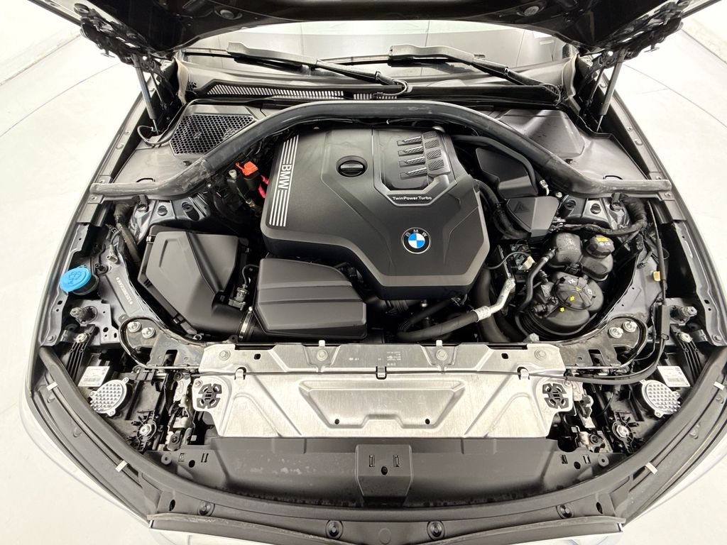 Thumbnail: 2022 BMW 3 Series - 28