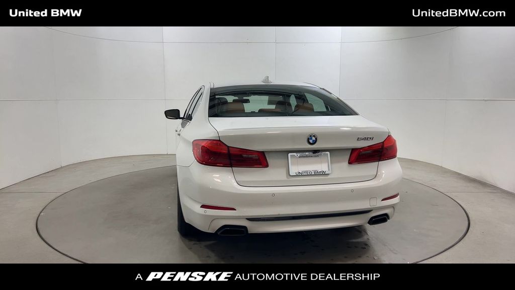 2019 BMW 5 Series 540i 7