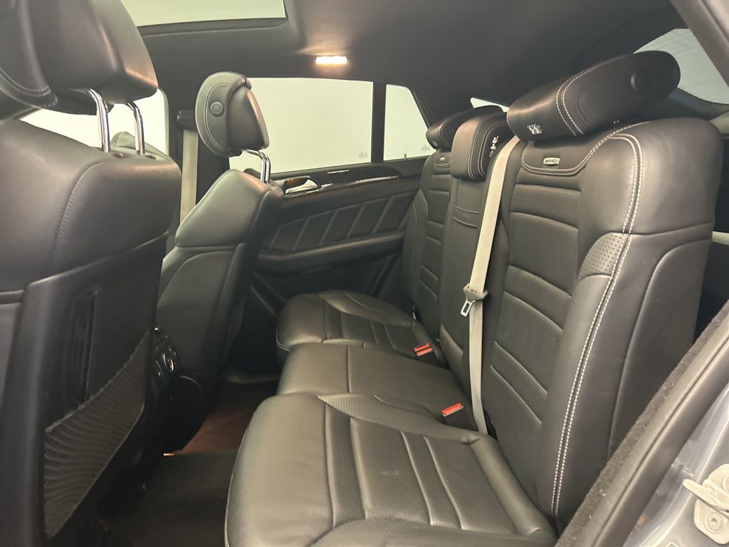 Thumbnail: 2018 Mercedes-Benz GLE - 25