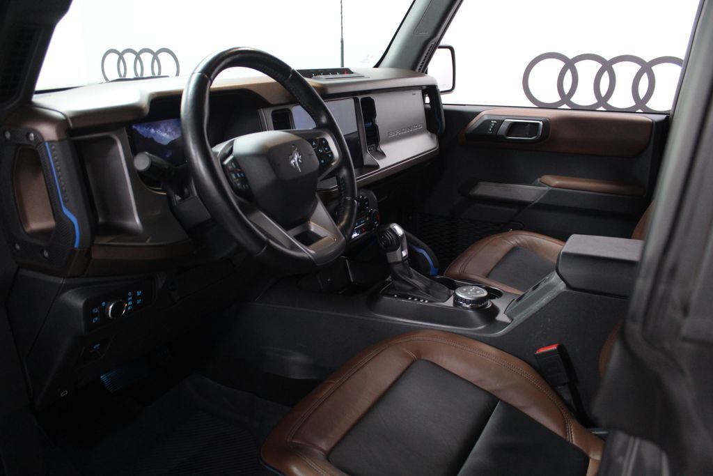 Thumbnail: 2021 Ford Bronco - 10