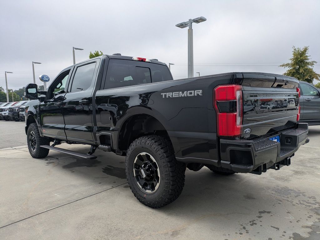 2026 Ford F-250 Super Duty Platinum