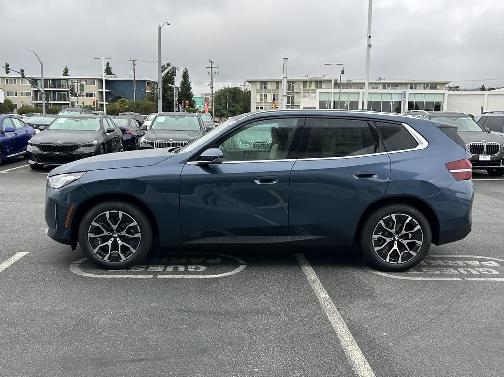 Thumbnail: 2026 BMW X3 - 2