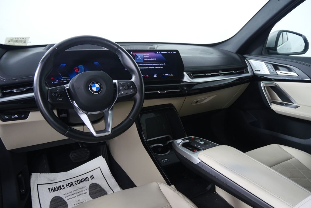 Thumbnail: 2023 BMW X1 - 17