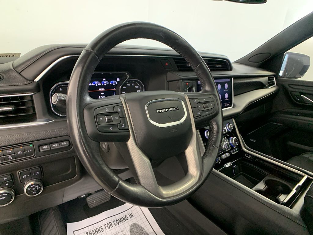 2021 GMC Yukon Denali 33