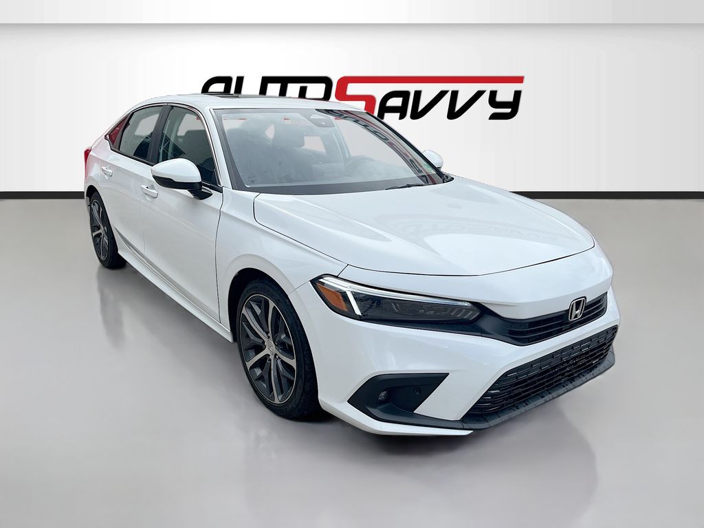 2022 Honda Civic Touring CVT's photo