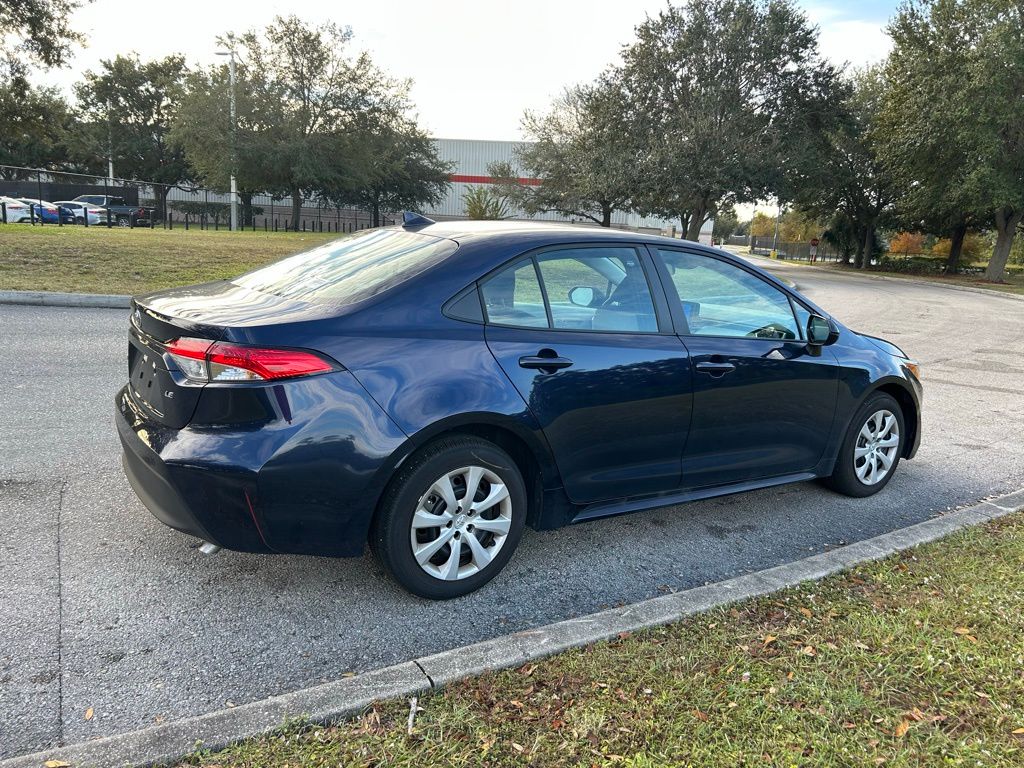 Thumbnail: 2025 Toyota Corolla - 5