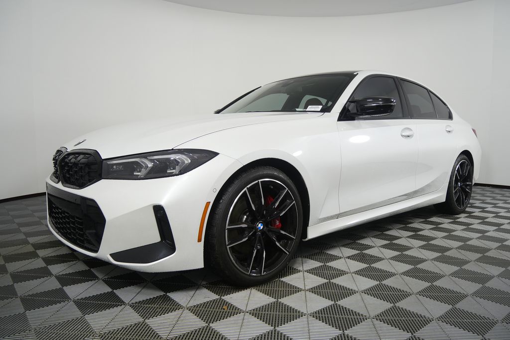 Thumbnail: 2026 BMW 3 Series - 8