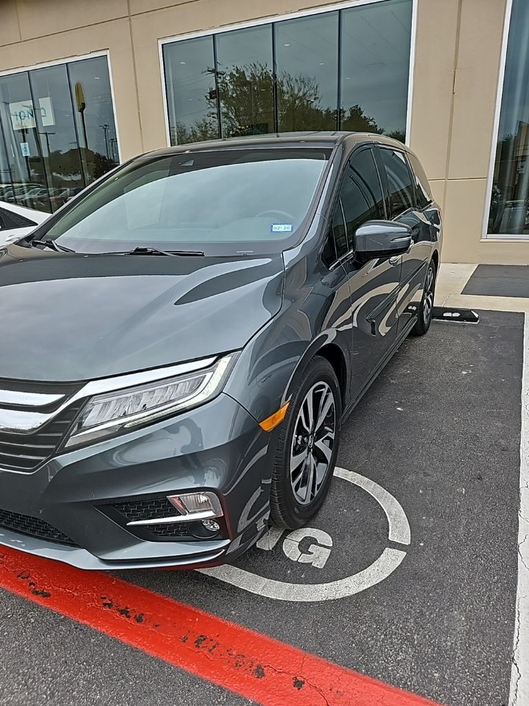 Thumbnail: 2018 Honda Odyssey - 7