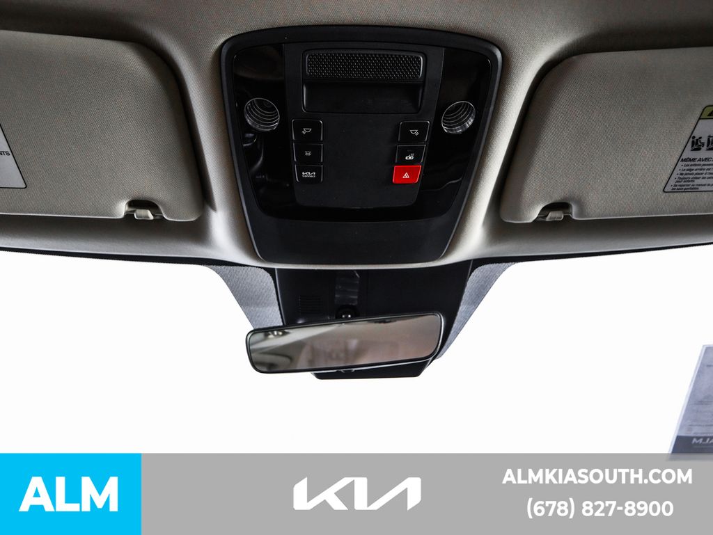 2024 Kia Carnival EX photo 51