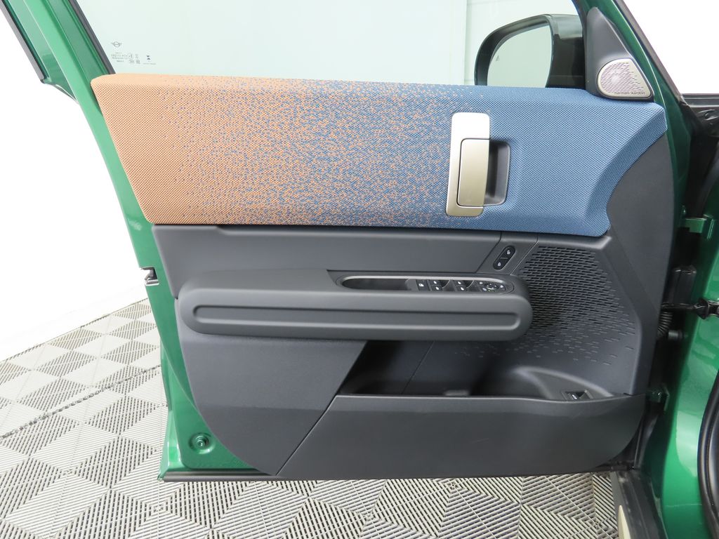 Thumbnail: 2026 MINI Cooper Countryman - 26