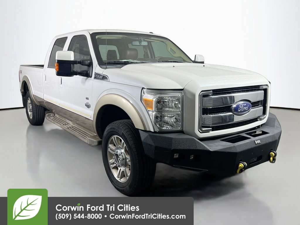 Oxford White 2014 Ford F-350 Super Duty King Ranch Crew Cab 4WD Pickup Truck Four-Wheel Drive 6-Speed Automatic Overdrive
