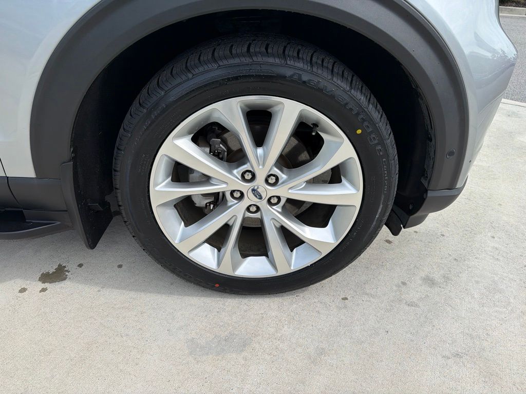 2022 Ford Explorer Platinum