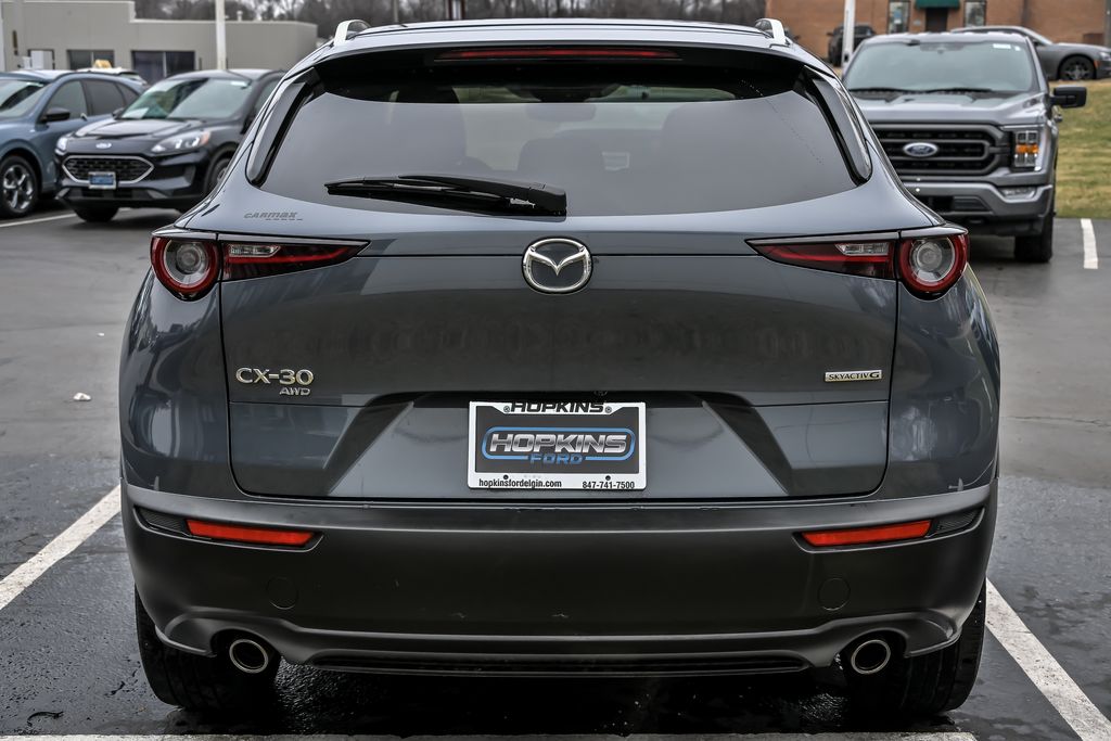 View vehicle photo 7