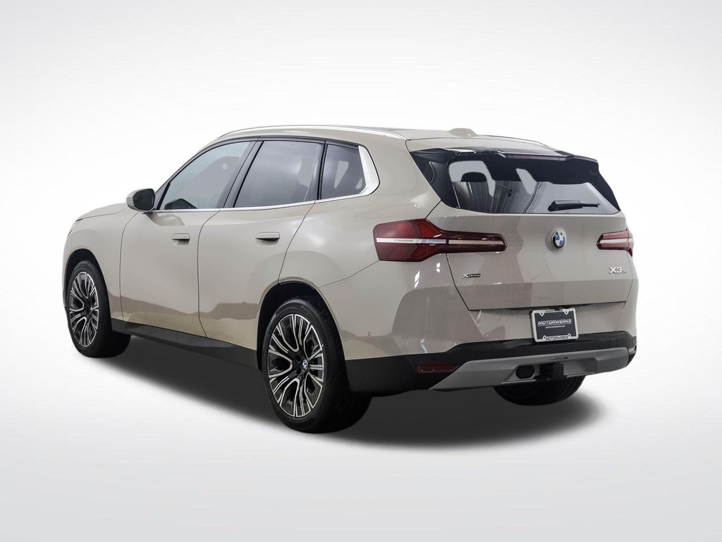 Thumbnail: 2026 BMW X3 - 3