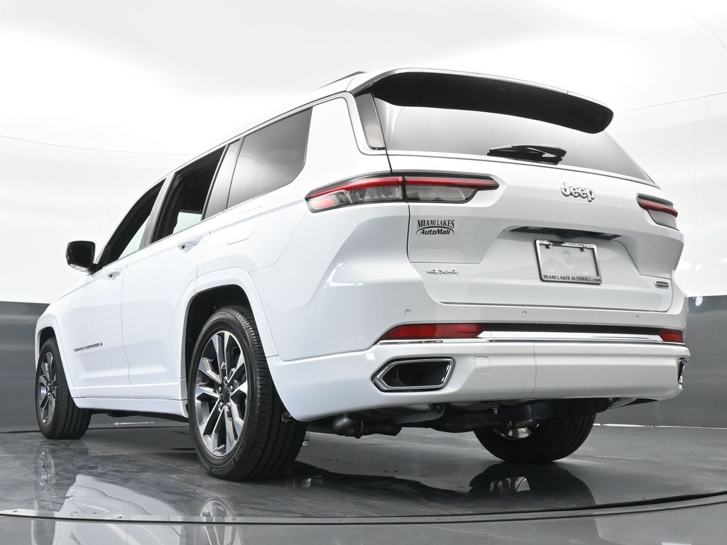 Used 2024 Bright White Clearcoat Jeep Overland image 50